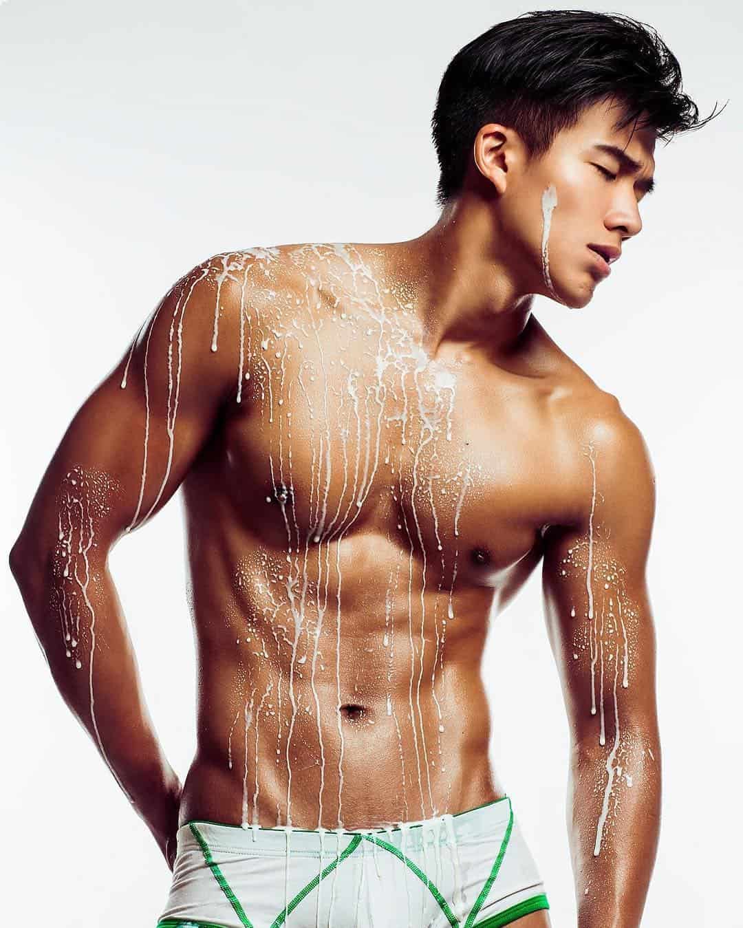 white-party-bangkok-asia-biggest-new-year-gay-party-hot-asian-guys-asias-largest-gay-travel-guide-3